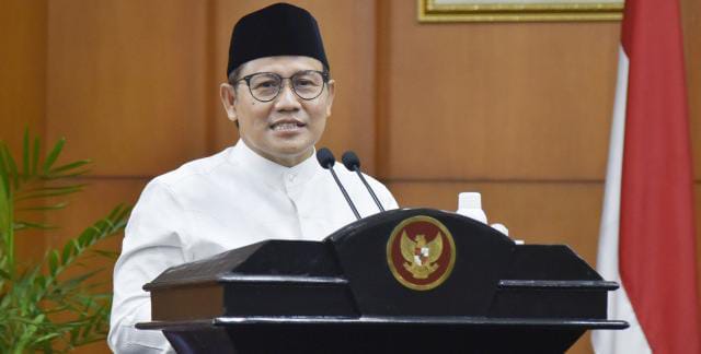 Wakil Ketua DPR Kritik Keras Usulan Muhadjir Effendy Naikan UKT ke Mahasiswa Baru
