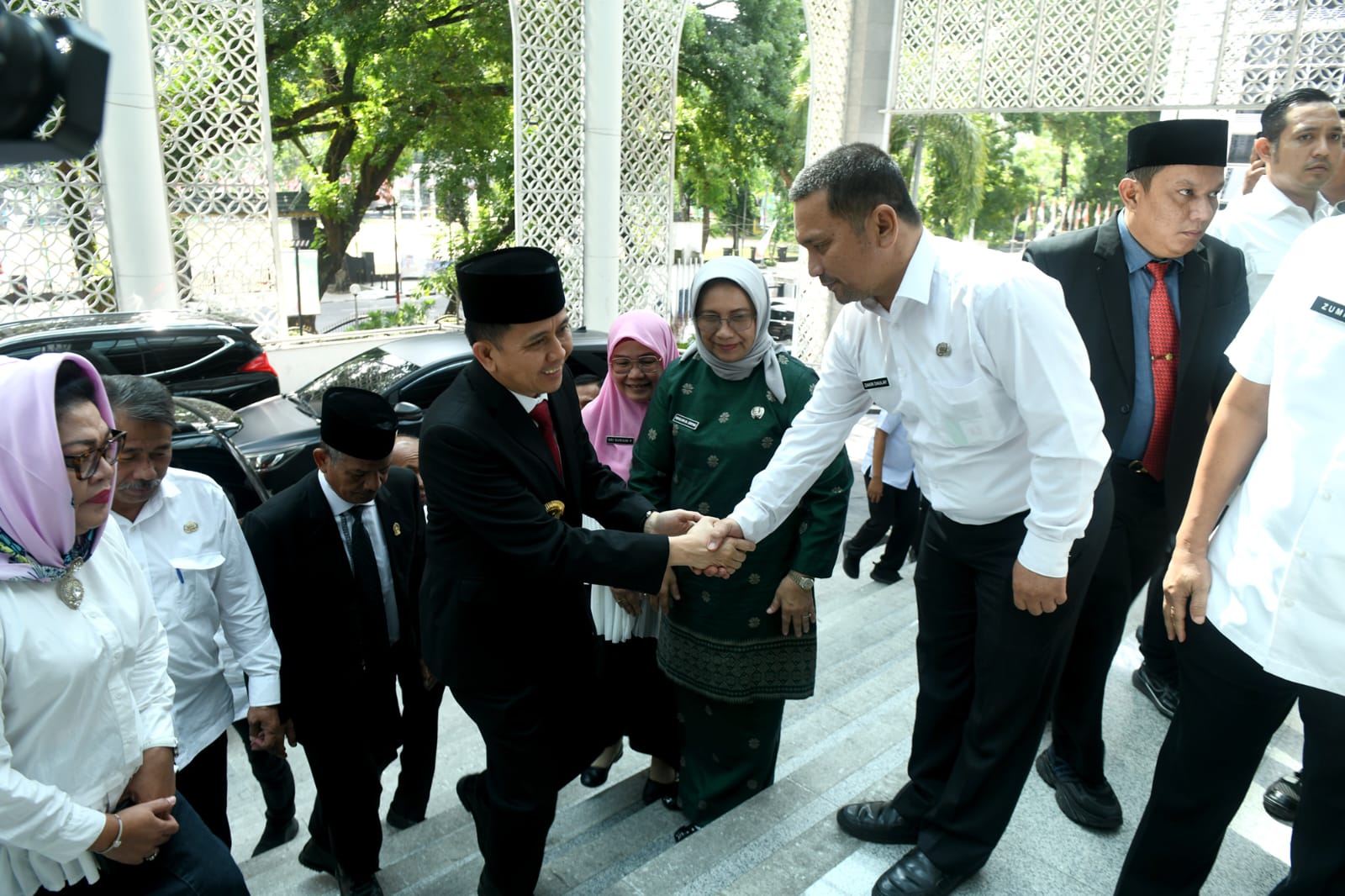 Pj Gubernur Agus Fatoni Sampaikan Ranperda LPJ APBD 2023 ke DPRD Sumut