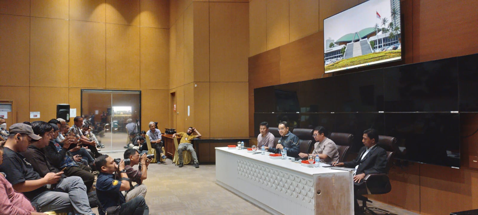 PPDB Gagal, Dede Yusuf: Fokuskan Anggaran Pendidikan ke Kemendikbud