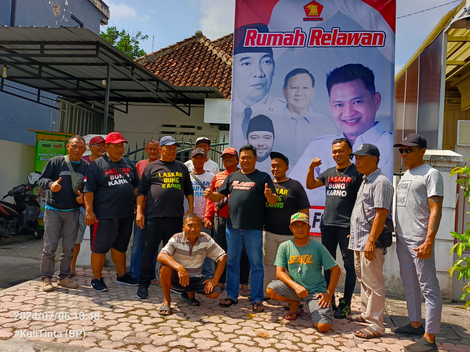 Posko Relawan Garap Kaum Milenial Dukung Tomi Gandi Calon Wakil Walikota Blitar