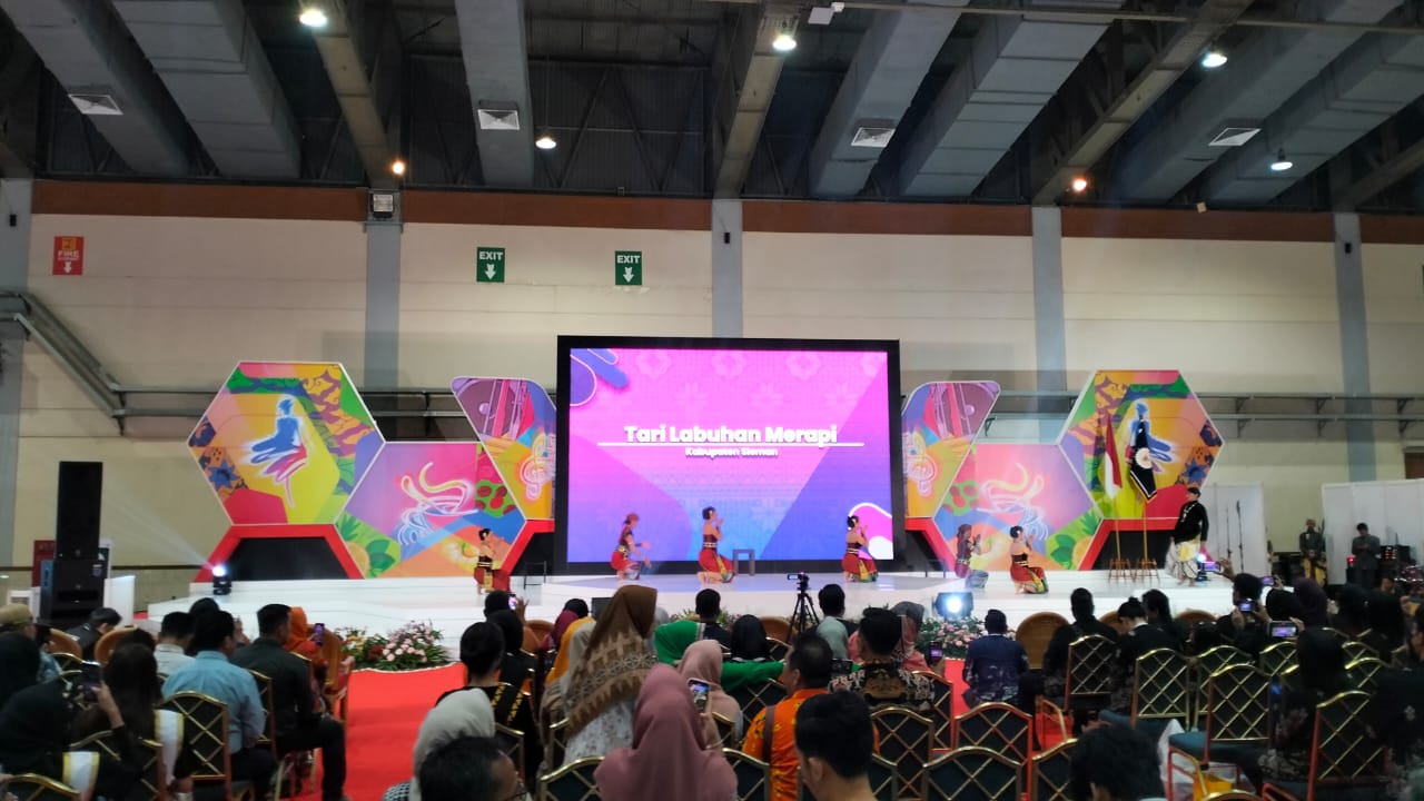Penampilan Seni Budaya di Rangkaian Penutupan APKASI Otonomi EXPO 2024