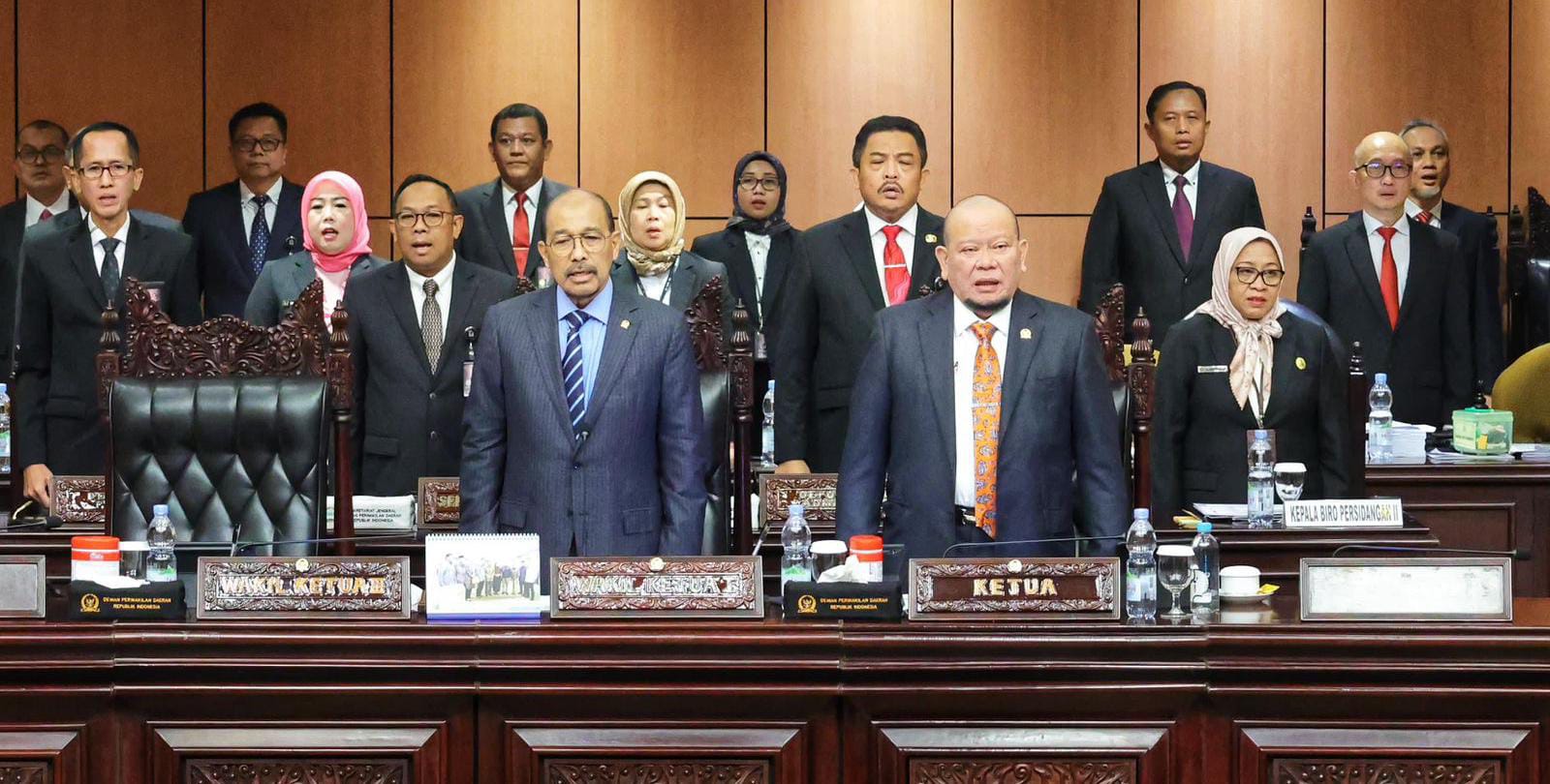 Meski Banyak Interupsi, Sidang Paripurna DPD RI Happy Ending