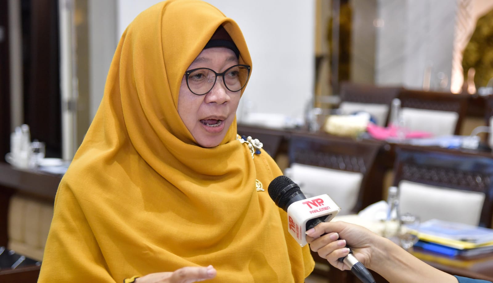 Legislator Minta Pemerintah Waspadai Efek Domino Anjloknya Harga Komoditas Unggulan