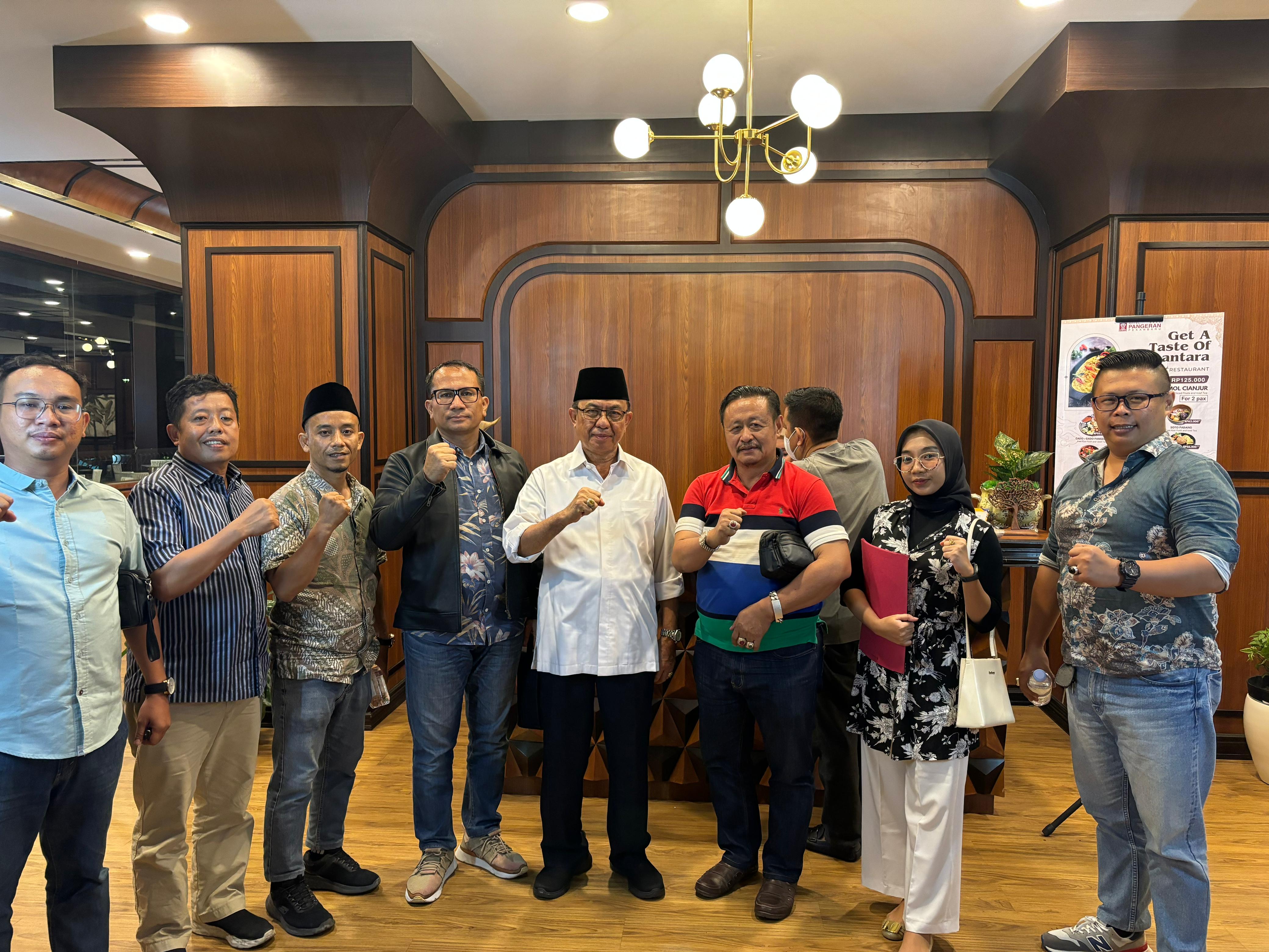 Relawan Nawaitu 'Lintas Umat' Audiensi dengan Pasangan Calon Gubernur dan Wakil Gubernur Riau 2024