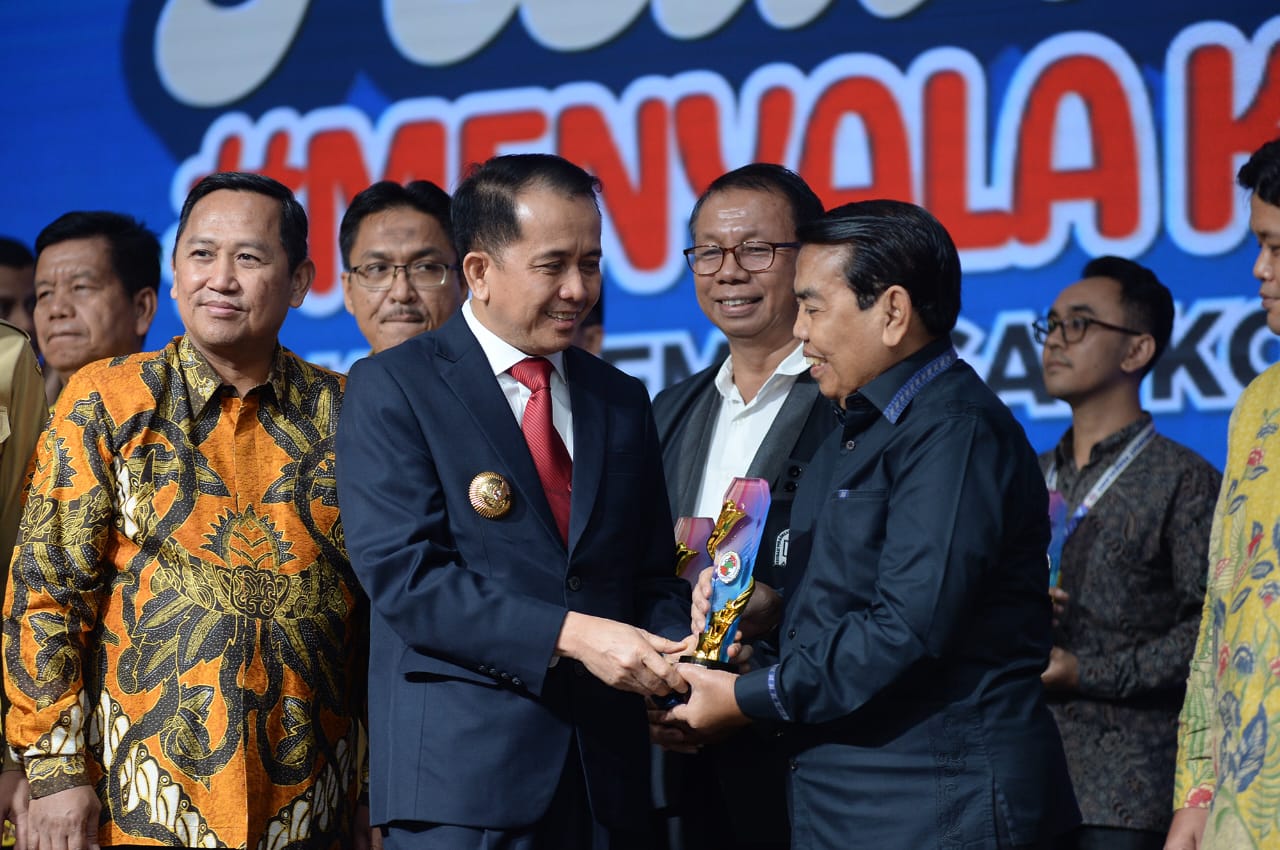 Pj Gubernur Agus Fatoni Launching Gerakan Berkoperasi Serentak se-Sumut