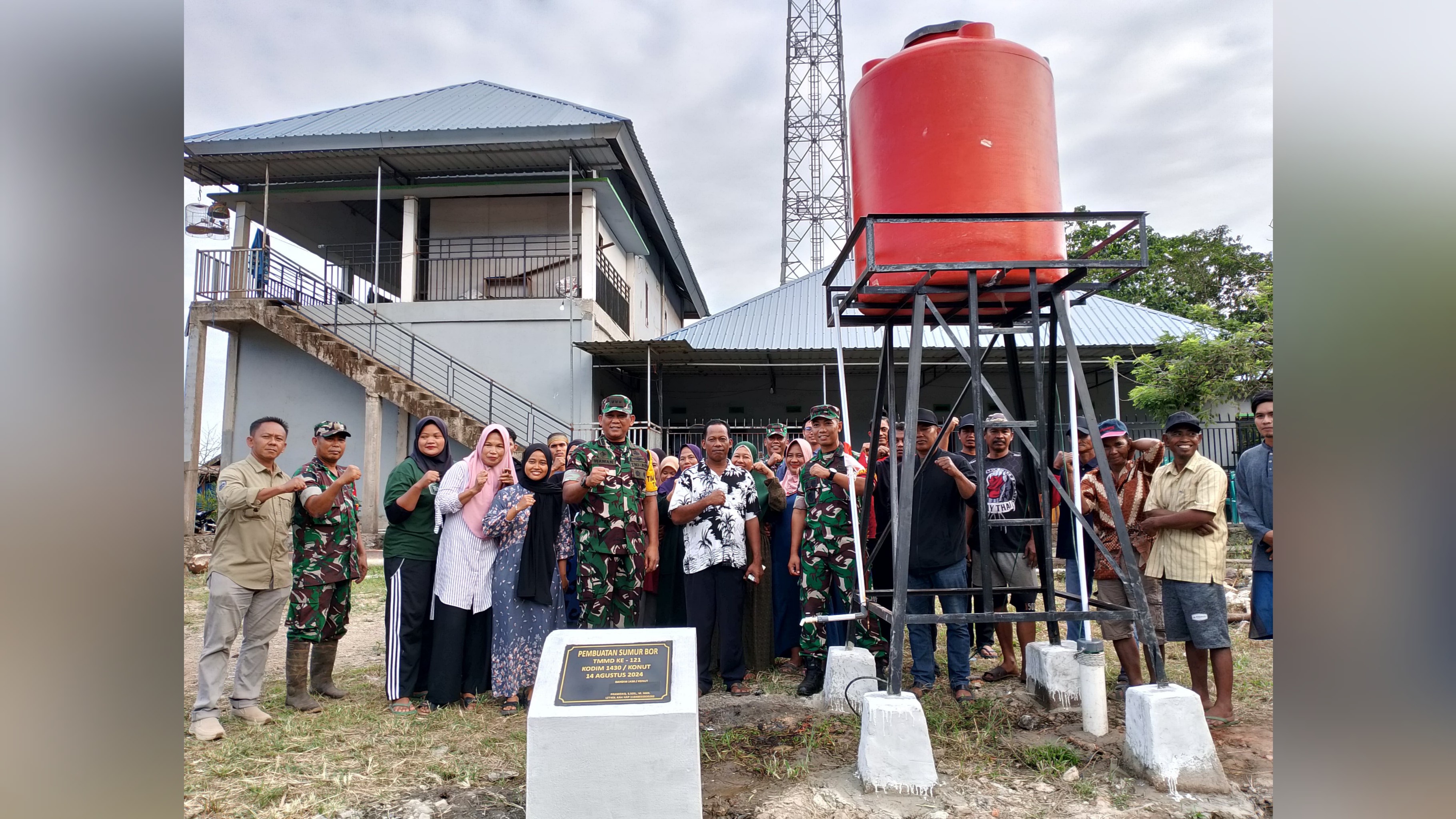 Tim Wasev Tinjau Pembangunan Sumur Bor TMMD Ke-121 Kodim 1430/Konawe Utara Di Desa Sama Subur