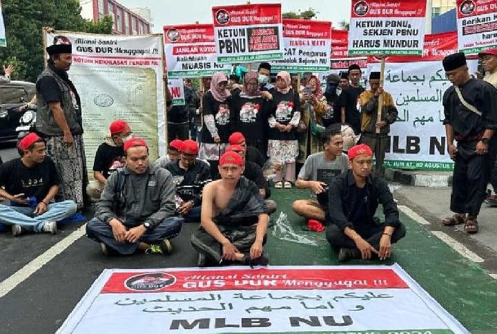 Kantor PBNU Didemo 'Aliansi Santri Gusdur', Wasekjen Duga Dalangnya PKB
