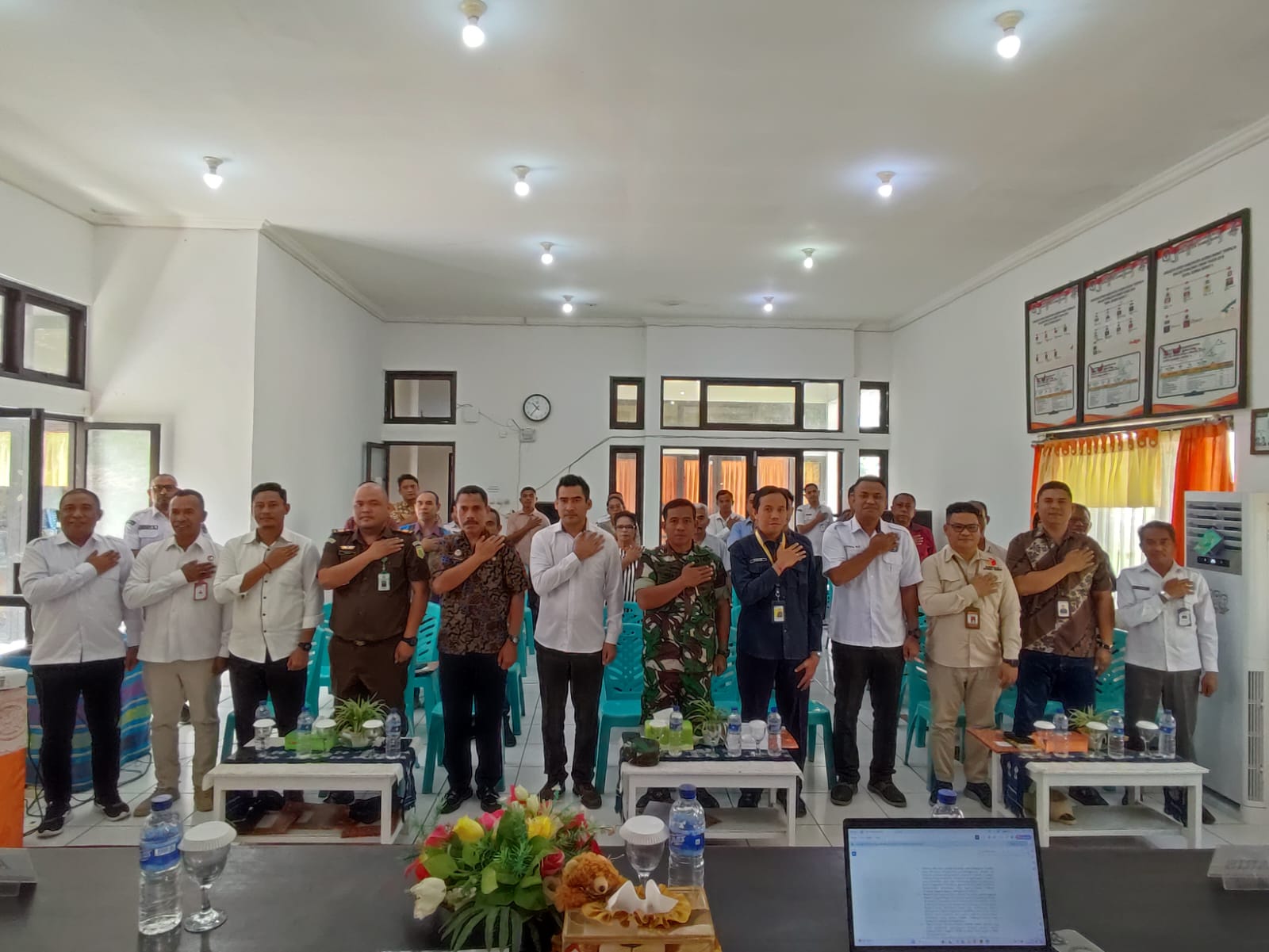 Pilkada Sumba Barat 2024 Diambang Pintu, KPU Gelar Raker Pencalonan