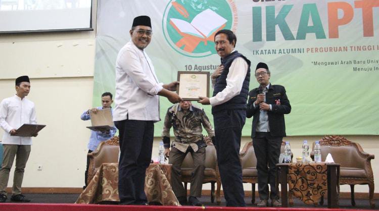 Gus Jazil Kembali Terpilih Jadi Ketua Umum IKAPTIQ