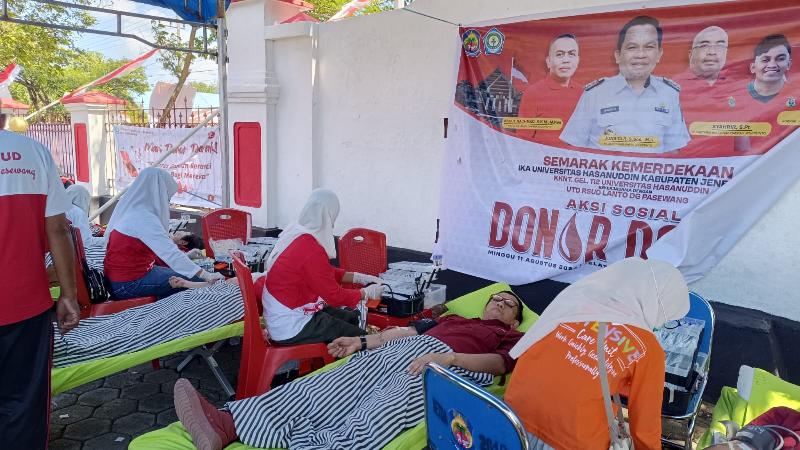 Mahasiswa KKNT Unhas Gelombang 112 Tahun 2024 Gelar Donor Darah di Jeneponto