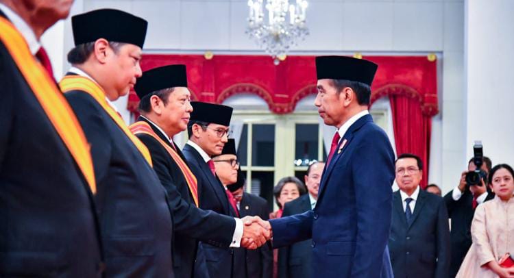 Ketua MPR RI Bamsoet Terima Tanda Kehormatan Bintang Mahaputera Adipradana