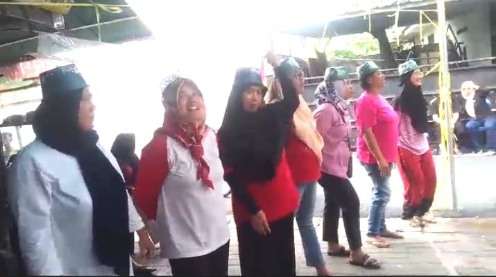 Komunitas Baperin Aje Bersama Warga Meriahkan HUT RI Ke 79: Semangat Kebangsaan Dan Persatuan