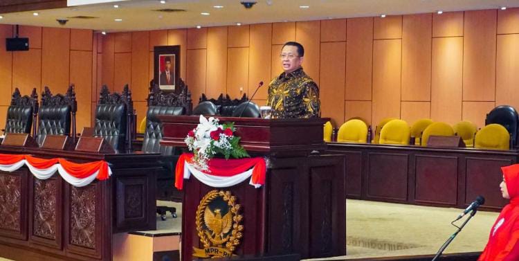 Buka Seminar Hari Konstitusi, Bamsoet Ungkap MPR RI Rekomendasikan Usulan Amandemen UUD NRI 1945 ke MPR RI Periode 2024-2029