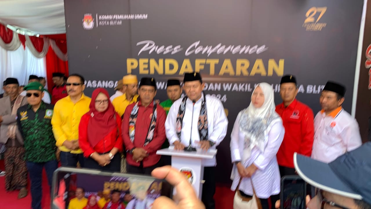 Bambang Rianto-Bayu Setyo Kuncoro Resmi Daftar Calon Wali Kota Blitar