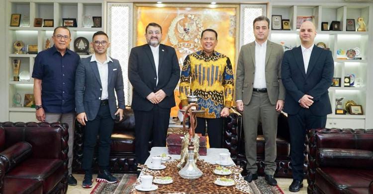 Terima Duta Besar Iran untuk Indonesia,Bamsoet Pastikan Penanganan Kasus Hukum Kapal MT ARMAN 114 Akan Transparan dan Berkeadilan