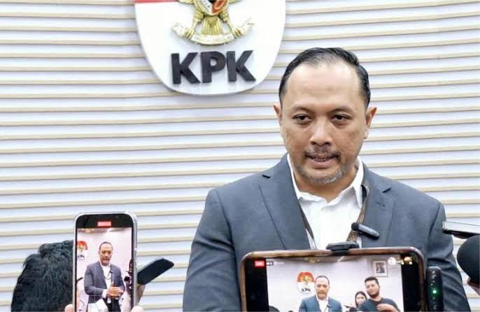 Enam Orang Diperiksa KPK Soal Korupsi Proyek Pengerukan Pelabuhan