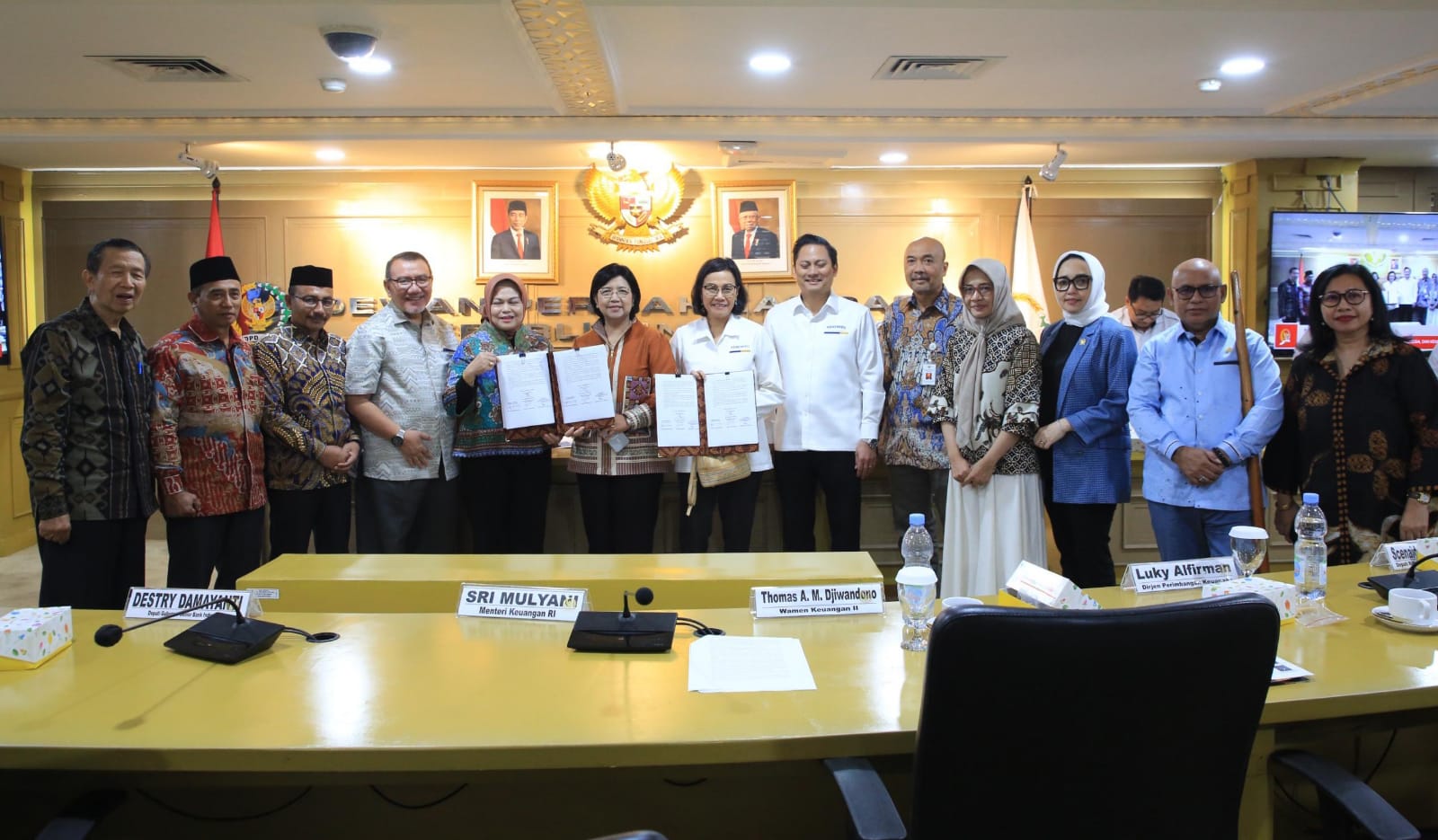 KOMITE IV DPD RI Rapat Kerja Bersama Kementerian Keuangan, Kementerian PPN/BAPPENAS dan Bank Indonesia Bahas APBN 2024 dan RAPBN 2025
