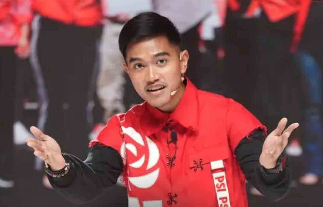 Kaesang Tiba-Tiba Muncul di Tengah Ramai Isu Penggunaan Jet Pribadi