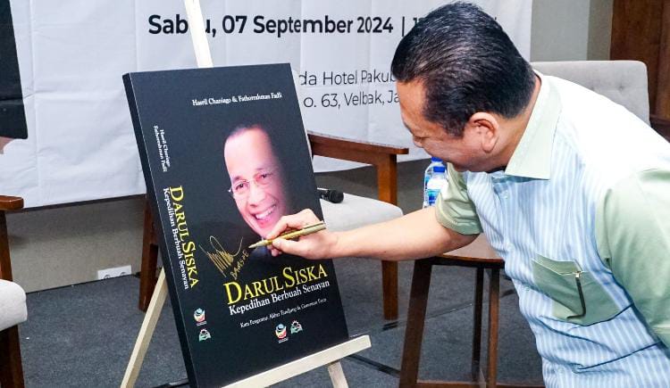 Ketua MPR RI Bamsoet Apresiasi Diluncurkannya Buku 'Kepedihan Berubah Senayan' Karya Anggota DPR RI Fraksi Partai Golkar Darul Siska