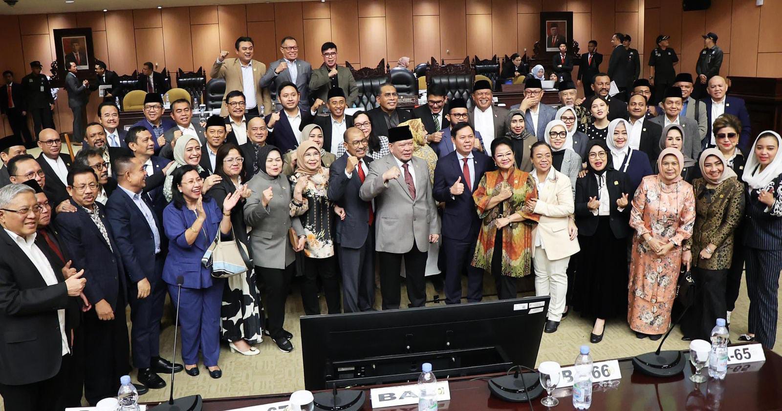 Sidang Paripurna Luar Biasa DPD RI Putuskan Pemilihan Pimpinan dengan Sistem Paket