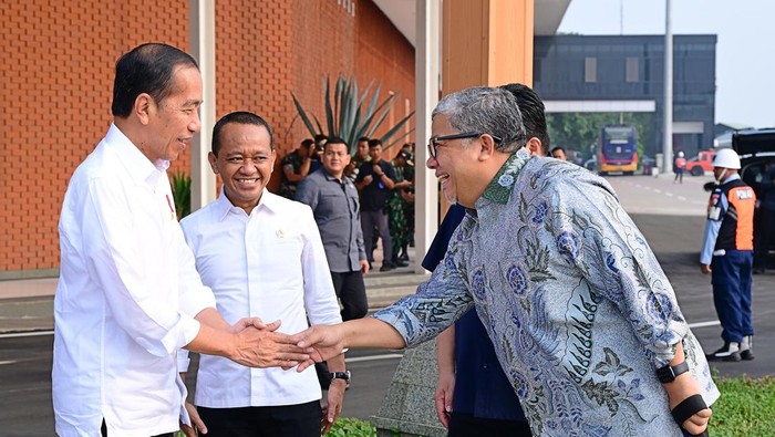 Fahri Hamzah Ikut Rombongan Presiden Saat Kunker ke NTB untuk Resmikan Smelter
