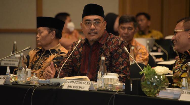 Jazilul Fawaid : Keamanan Komprehensif Menjadi Kunci Utama Mewujudkan Stabilitas Politik dan Keamanan