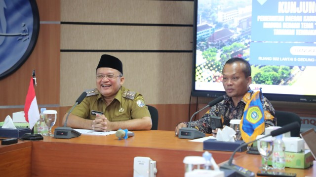 PJ Bupati Sampang Menyoroti Hilirisasi Tembakau Yang Perlu Dioptimalkan