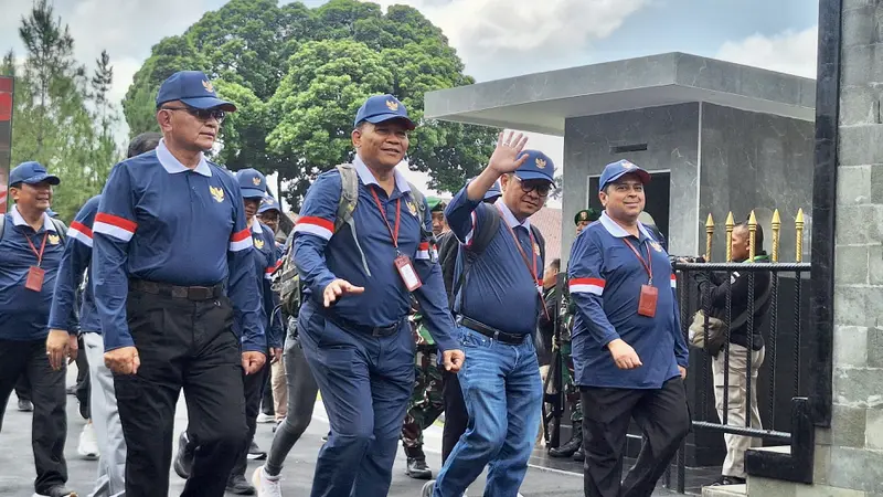 Kegiatan Retret Para Menteri di Akmil Magelang Berakhir