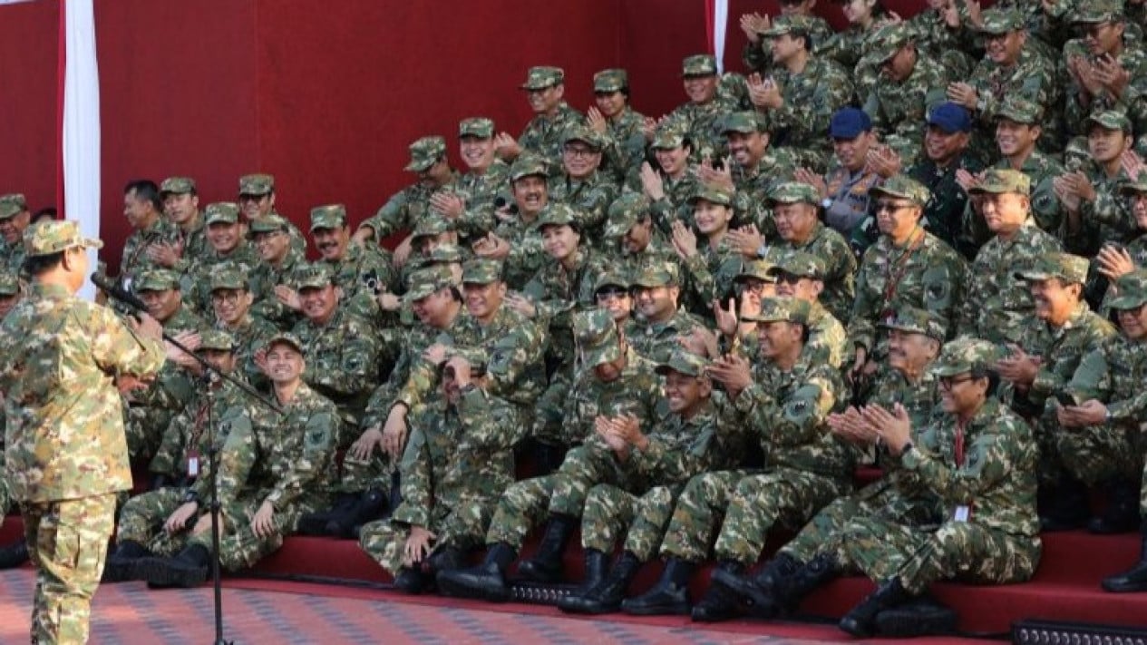 Prabowo Buka Pembekalan Menteri Kabinet Merah Putih di Akmil Magelang