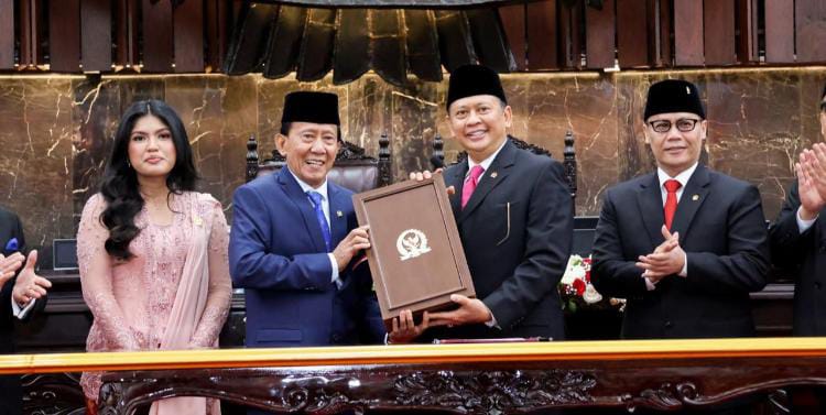 Dilantik Sebagai Anggota DPR/MPR Periode 2024-2029, Bamsoet Tegaskan Pelantikan Presiden dan Wakil Presiden Terpilih Tanpa Ketetapan MPR
