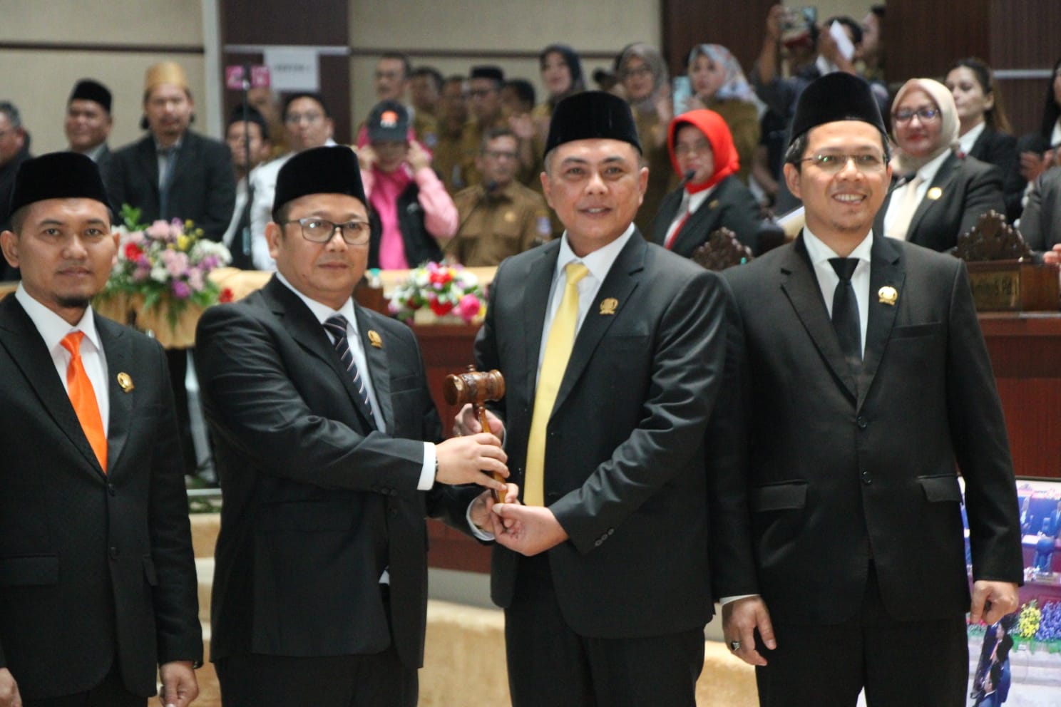 Pimpinan DPRD Tangsel Resmi Dilantik