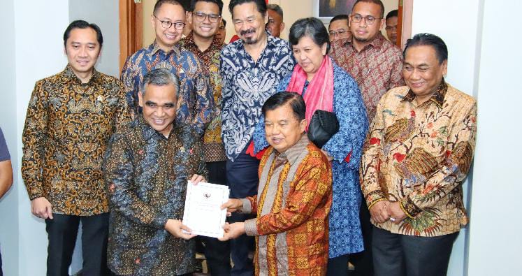 Kunjungi Jusuf Kalla, Pimpinan MPR Sampaikan Undangan Pelantikan Presiden Dan Wakil Presiden RI 2024-2029