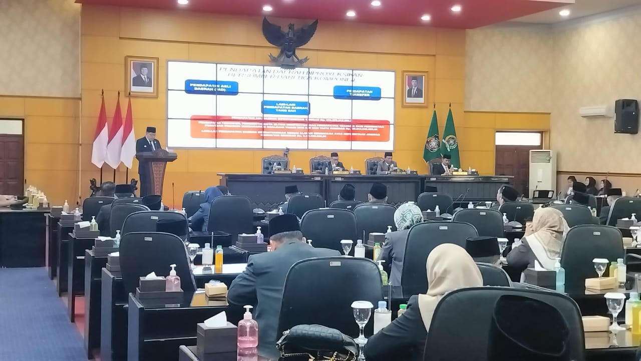 Gelar Paripurna DPRD Kota Blitar Bahas Ranperda 2025 dan Renja Bangun Kawasan Industri
