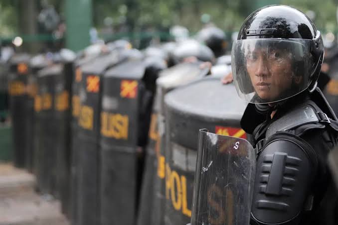 Aparat Gabungan Berjaga Ketat Prosesi Pelantikan Anggota DPR RI