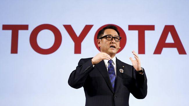 Bos Toyota Beri Peringatan Serius Soal Dampak Mobil Listrik di Masa Depan