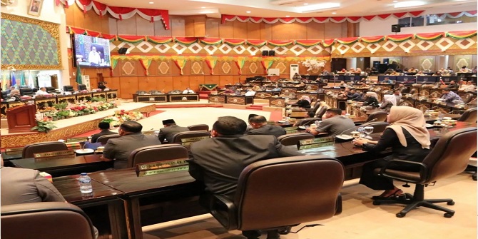 DPRD Riau Menggelar Rapat Paripurna Dengan Agenda Pengumuman Usulan Peresmian Pengangkatan Pimpinan Defenitif DPRD Provinsi Riau