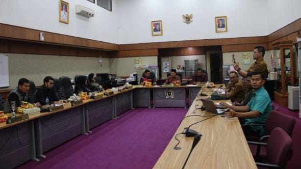 Perkenalan Anggota Komisi II DPRD Provinsi Riau Masa Jabatan 2024-2029