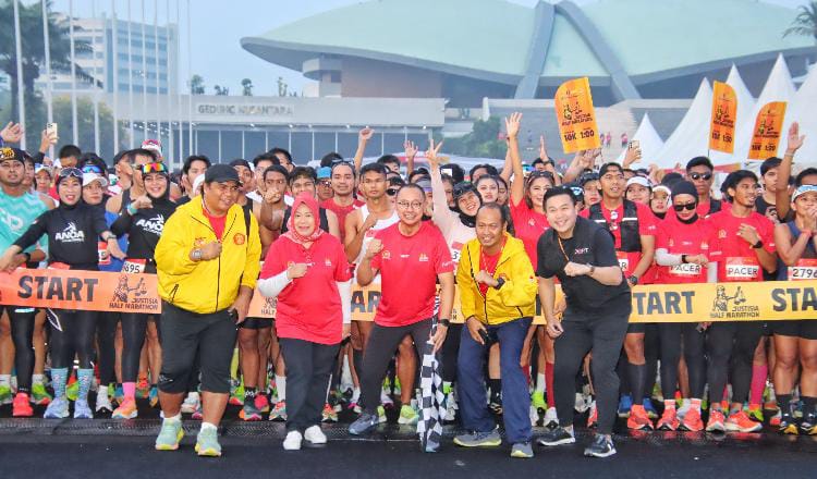 Gelar Justisia Half Marathon, Siti Fauziah : Agar Masyarakat Lebih Dekat dengan MPR RI