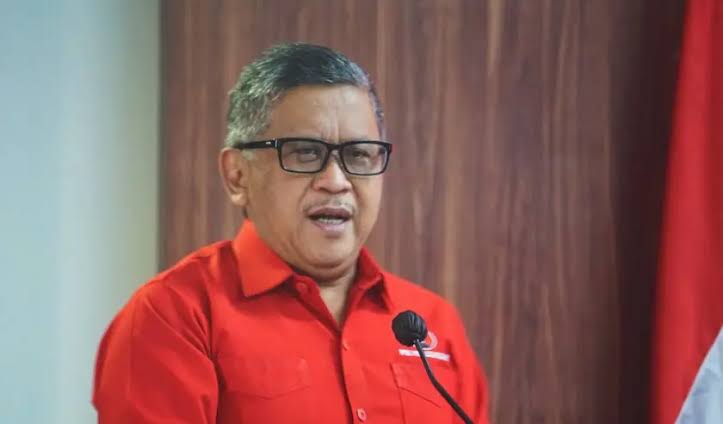 Hasto Angkat Bicara Perihal Seleksi Pemimpin Jawa Timur