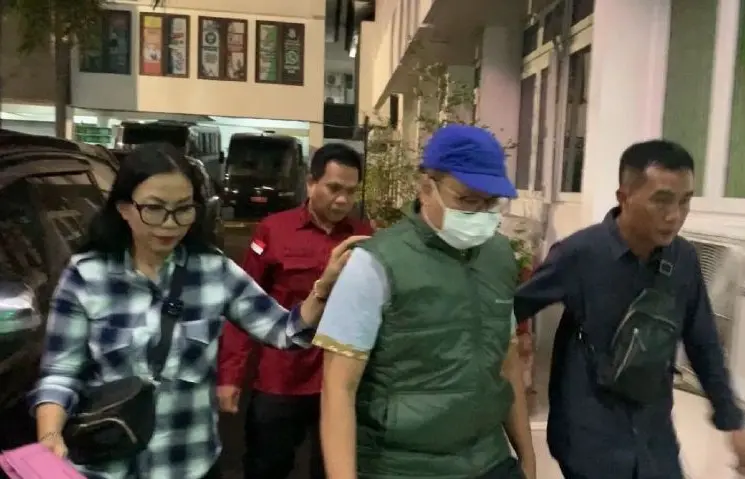 Mantan Pejabat Bank Syariah Ditangkap Kejari NTB