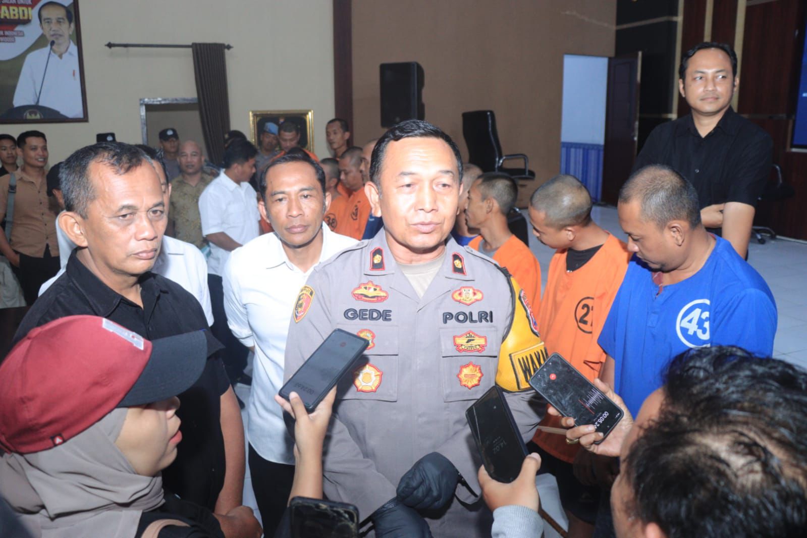 Sebanyak 8 Orang Pelaku Judi Online Ditangkap Aparat Polres Blitar Kota