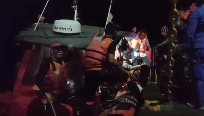 Penumpang Kapal Motor Kandas di Perairan Gili Kapal Berhasil Dievakuasi
