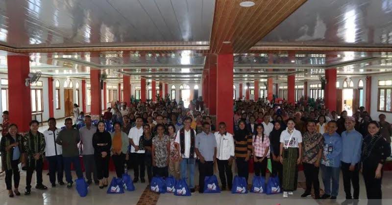 Judi Online Kian Marak, OJK Edukasi Warga Labuan Bajo