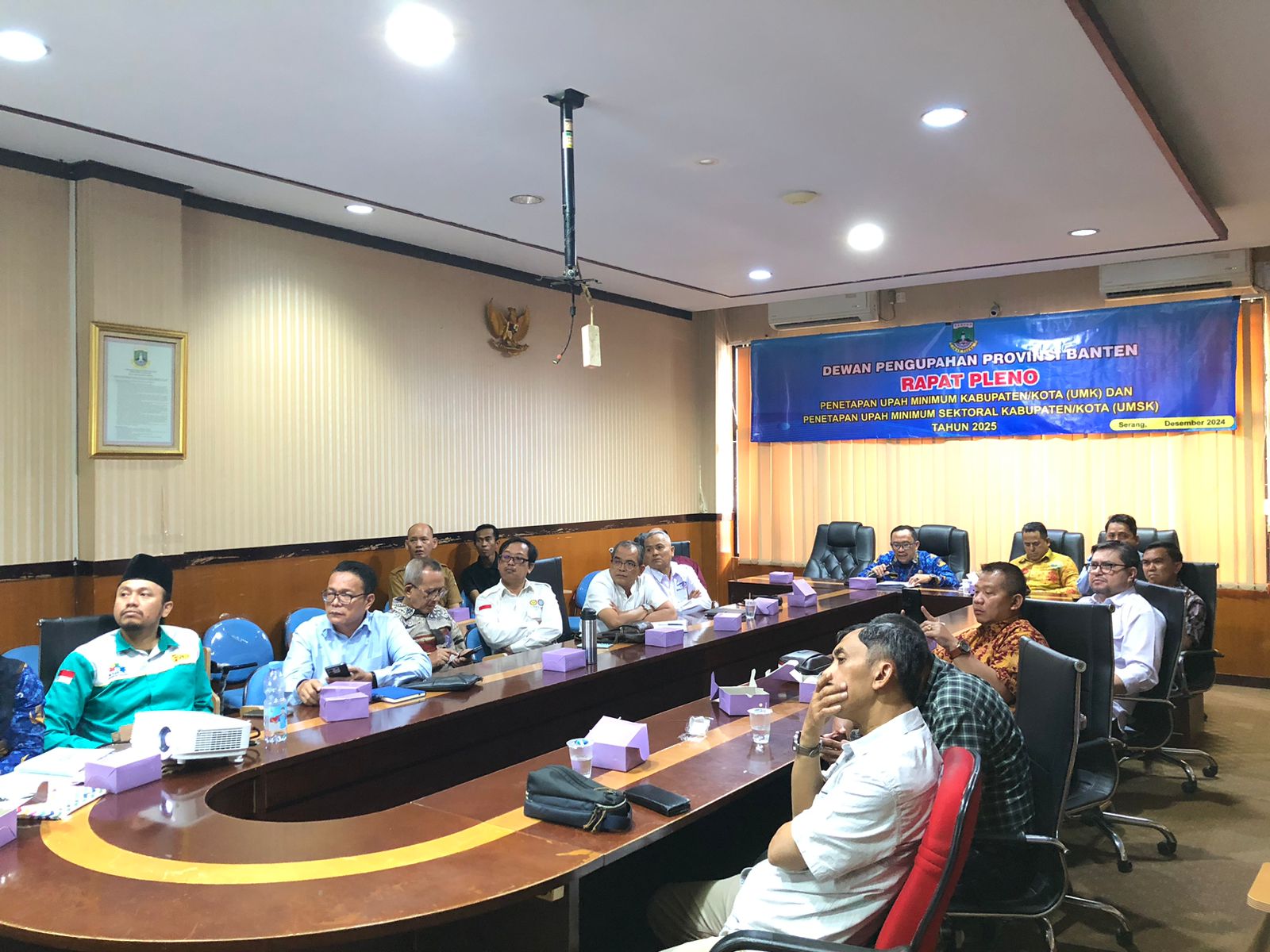 Apindo Keukeuh Dorong Upah Sektoral Melalui Mekanisme Kesepakatan di Perusahaan