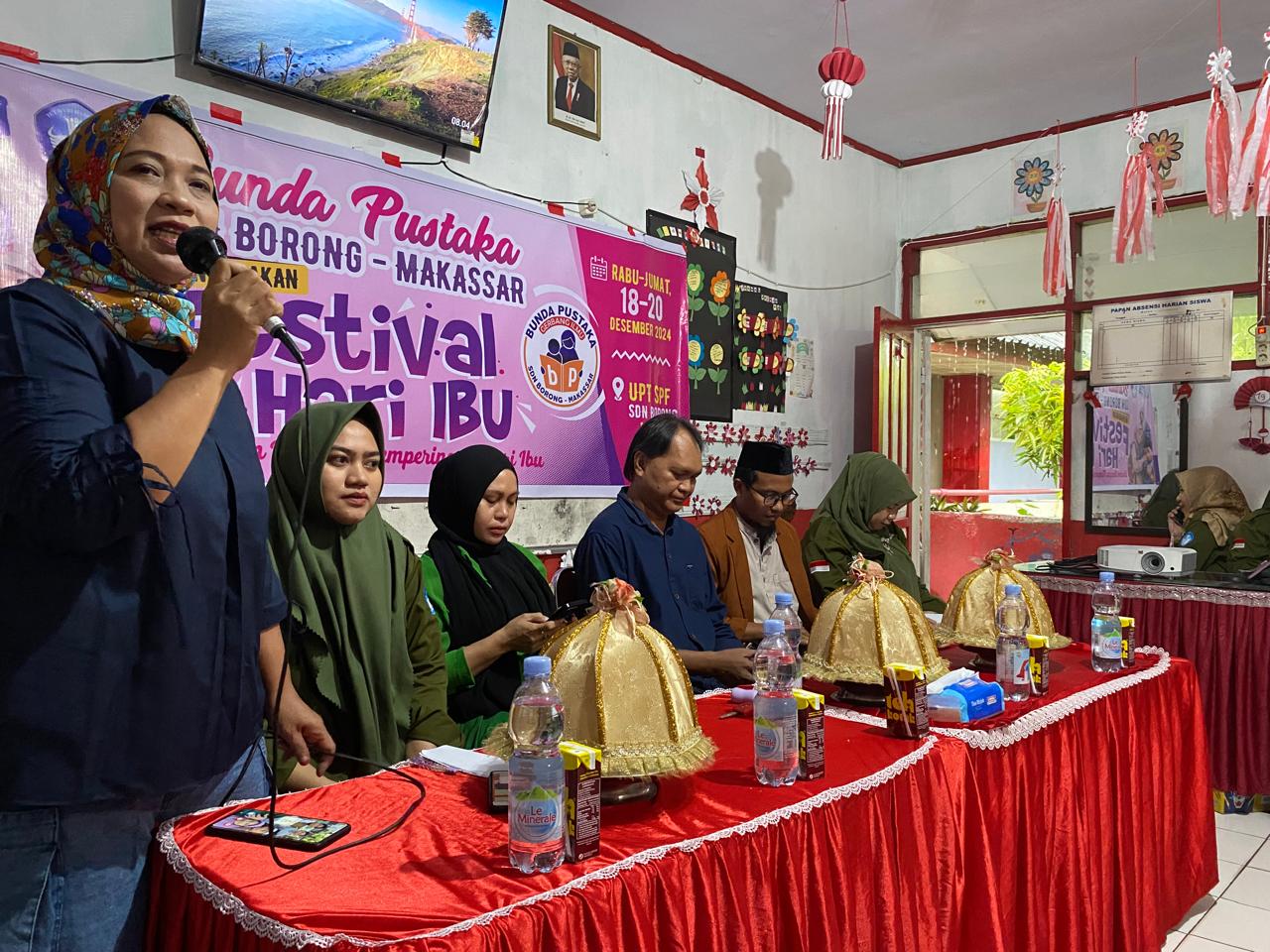 SD Negeri Borong Makassar Rangkaikan Penerimaan Rapor dan Peringatan Hari Ibu 2024