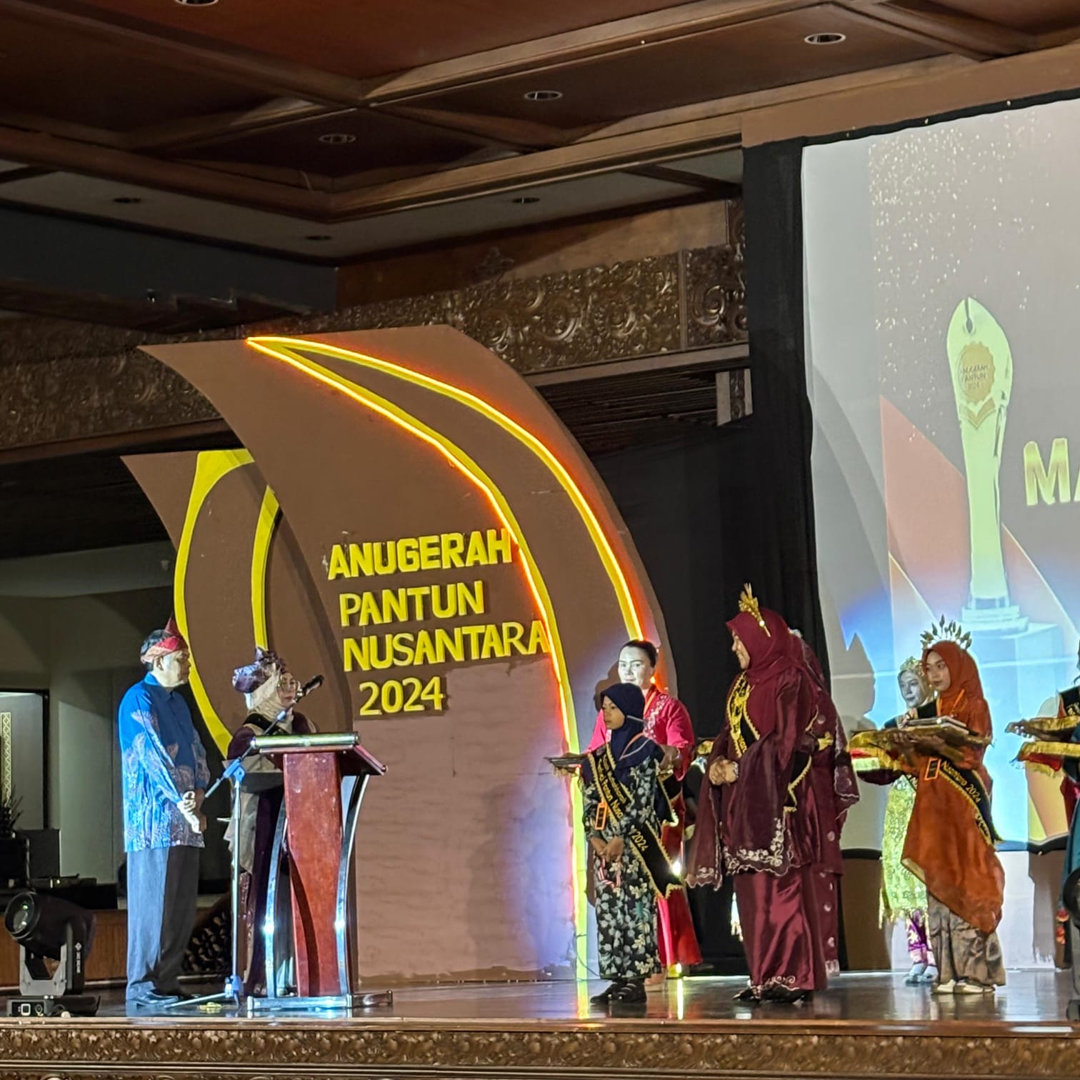 Fatmawati, S.Pd Guru SMAN 2 Enrekang Harumkan Nama Sulawesi Selatan di Level ASEAN