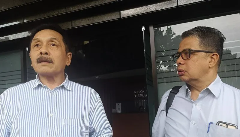 Berkas Pelaporan Kode Etik Wakil Ketua dan Hakim MK Diteliti MKMK