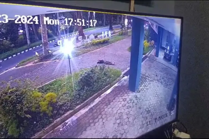 Jatuh dari Gedung Kampus, Mahasiswa Unej Ditemukan Meninggal Dunia