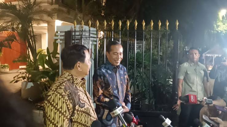 Kecil Peluang Jokowi Gabung Gerindra?