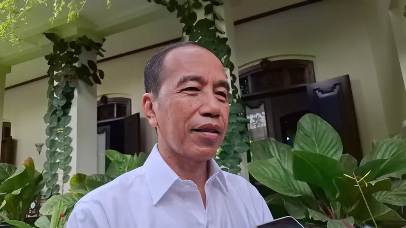 Jokowi Temui Sri Sultan Hamengku Buwono X di Keraton Kilen